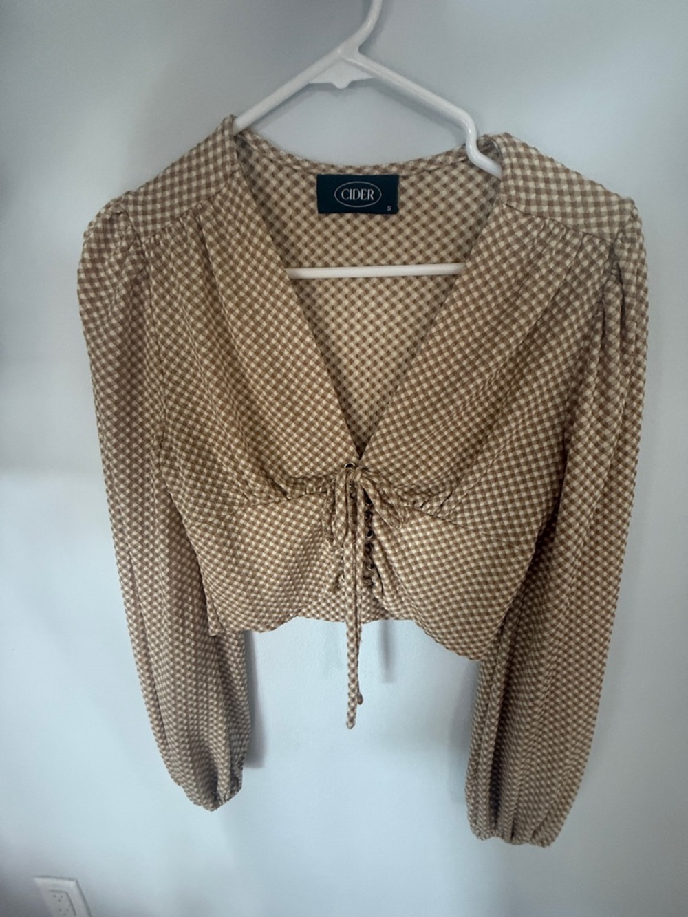 Cider Tan Gingham Ruched Tie-Front Crop Blouse